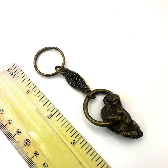 Mazatlan brass turtle keychain - Picture 6 of 7